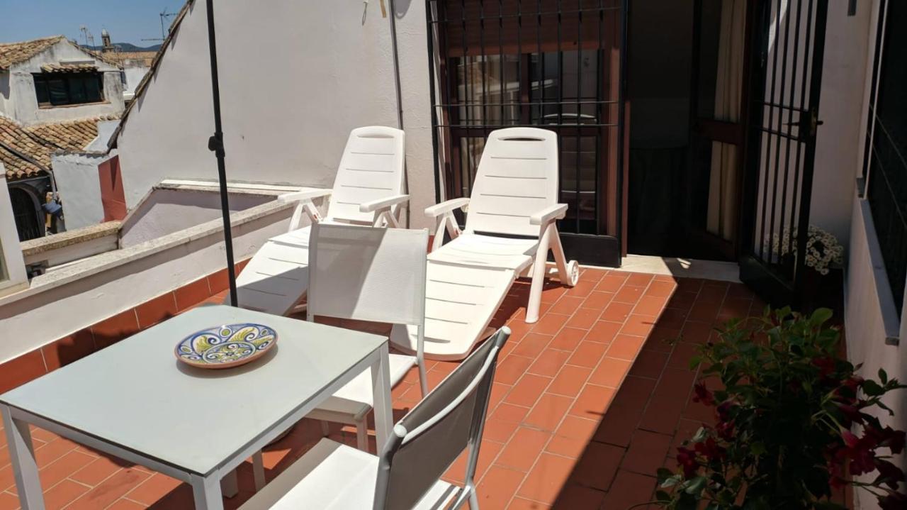 Apartamentos Plaza Kordoba Bagian luar foto