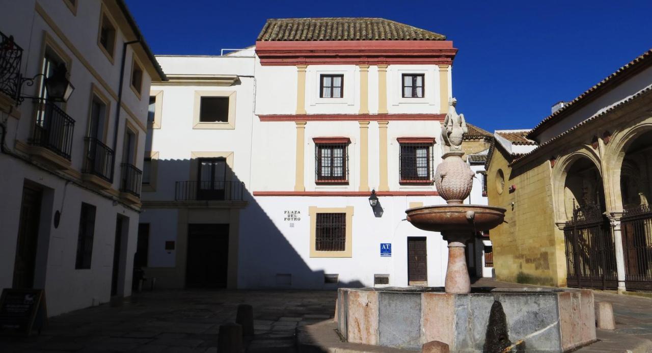 Apartamentos Plaza Kordoba Bagian luar foto