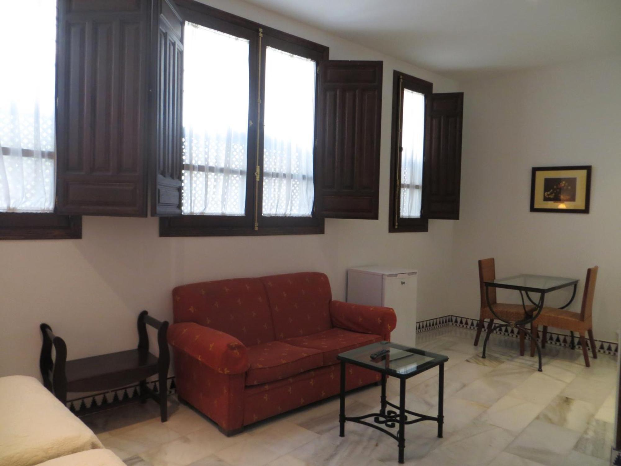 Apartamentos Plaza Kordoba Ruang foto