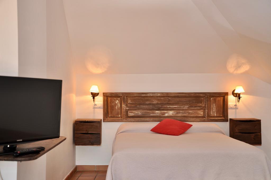 Apartamentos Plaza Kordoba Bagian luar foto